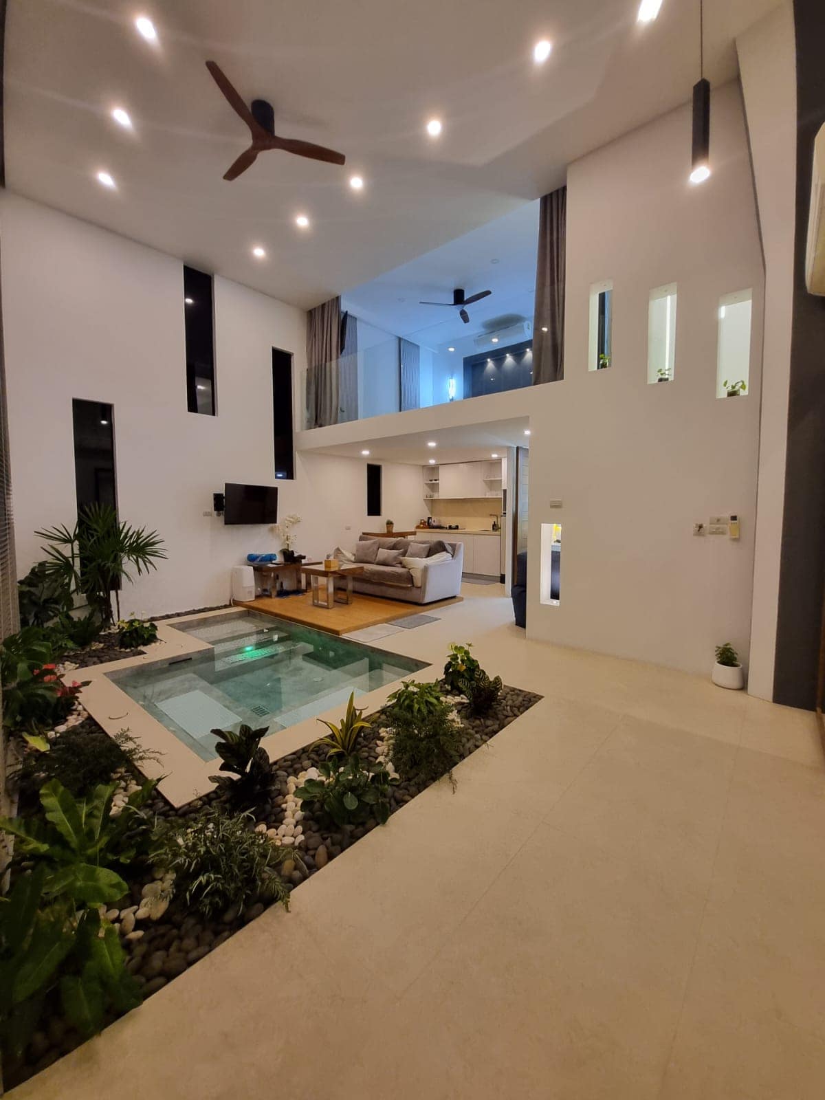 Sunrise suite interior